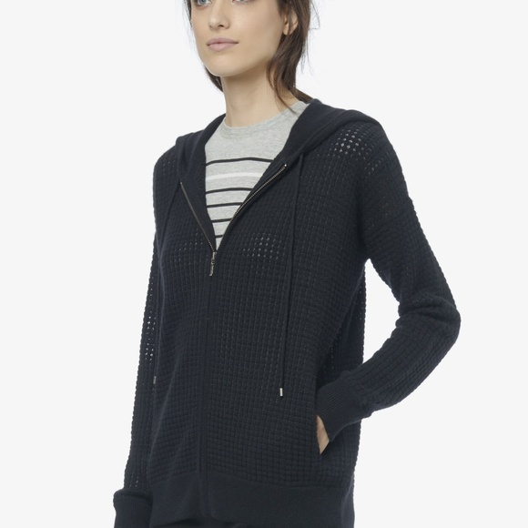 Vince | Tops | Vince Cashmere Blend 